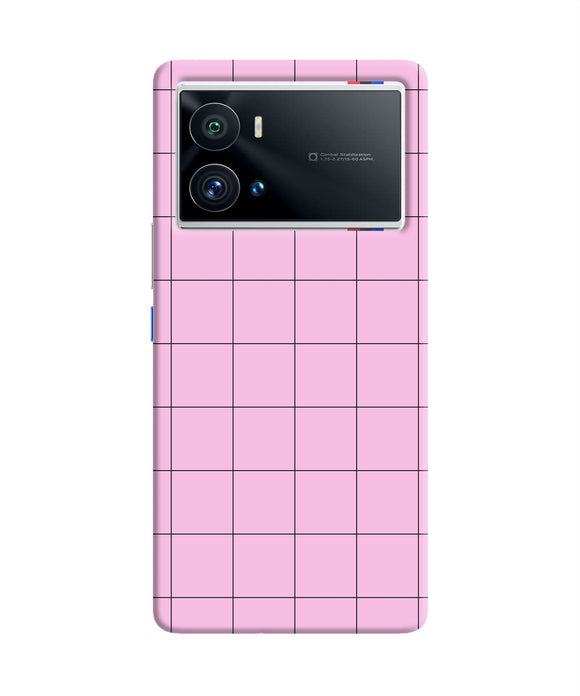 Pink square print iQOO 9 Pro 5G Back Cover