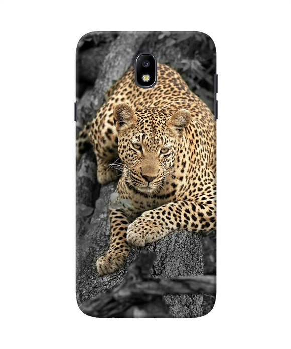 Sitting Leopard Samsung J7 Pro Back Cover