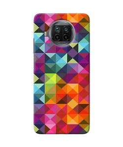 Abstract triangle pattern Mi 10i Back Cover