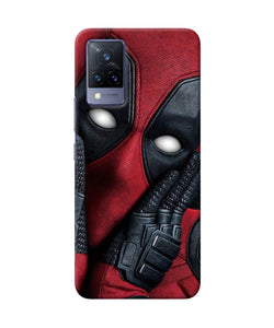 Thinking deadpool Vivo V21 Back Cover