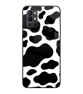 Cow Spots Oneplus 9R Glass Cover