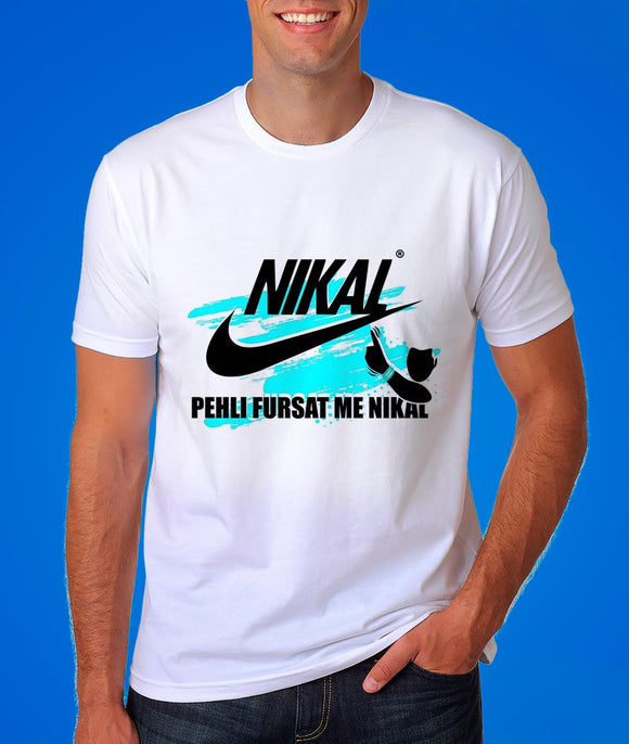 Nikal Pehli fursat me quote Graphic Tshirt